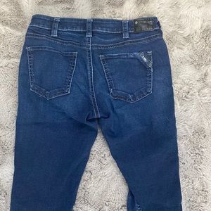 Silver jeans skinny dark wash